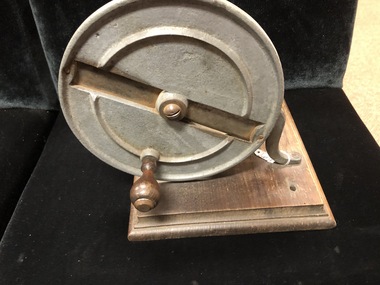 Marmalade Cutter, McMillan & Co, Circa 1910