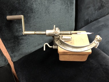 Potato parer/peeler, Circa 1920