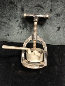 Meat Juice Press, Landers, Frary & Clark, Circa 1895