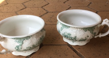 Chamber pot