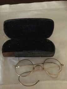 Functional object - Spectacles