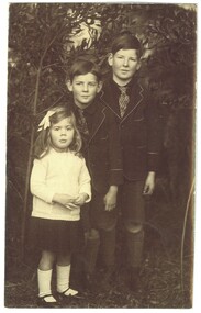 Photograph - Family Photograph, c.1930-c.1940