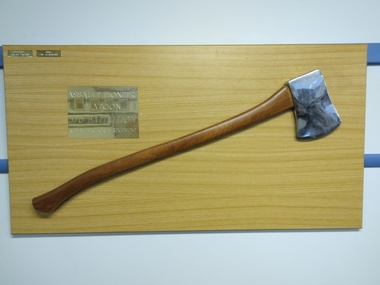 Plaque - Presentation Award, Assault Pioneer Platoon 5/6 Battallion Royal Victoria Regiment, 1996