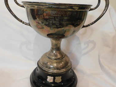 Award - Trophy, The Captains Cup