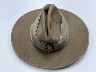 Uniform - Hat Khaki Fur Felt with bullion rank badge, Brigadier Lowen Slouch Hat