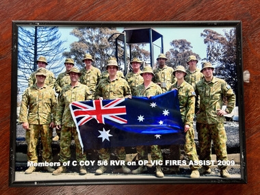Photograph - Photo, Photo of members of C Coy 5/6 RVR on OP VIC Fires Assist 2009