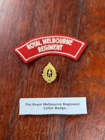 Badge - Royal Melbourne Regiment Collar Badge, The collar badge and shoulder label