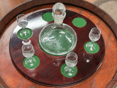 Domestic object - Port class, Port classes and Decanter