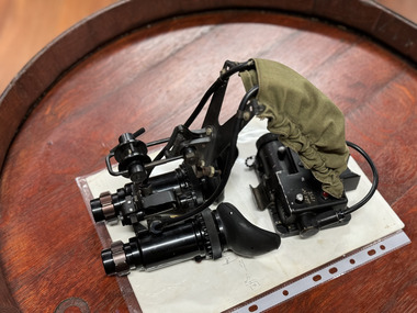 Equipment - Night vision, Night vision power unit
