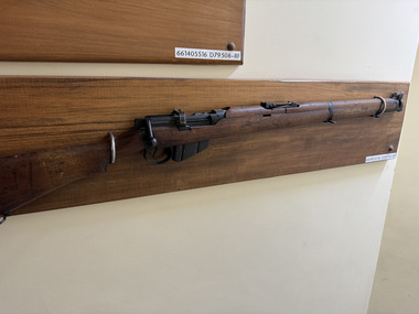 Weapon - INNOC: Lee Enfield .303