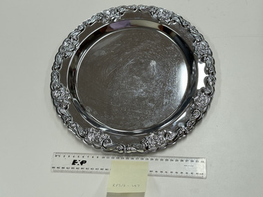 Functional object - Silver Platter Circular