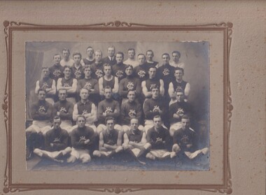 Black & White Team Photo, 1918 Team Players only, 1918