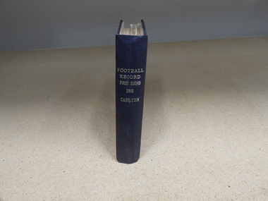 Hardcover Book, Football Record - First Round -  1968 - Carlton, 1968