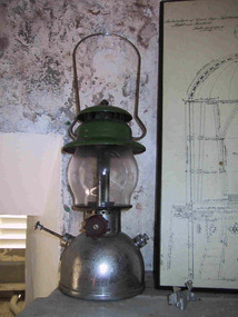 Lamps,  kerosene