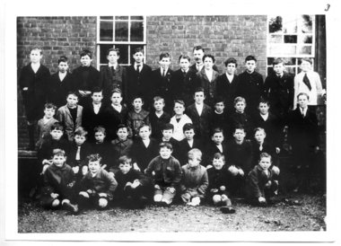 Students at Tarnagulla School, c.1923-1924, not dated, probably c.1923-1924