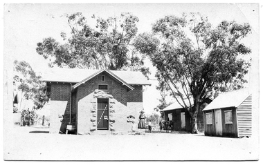 Photograph of police buildings in Tarnagulla, Police buildings in Tarnagulla, 31st January 1924