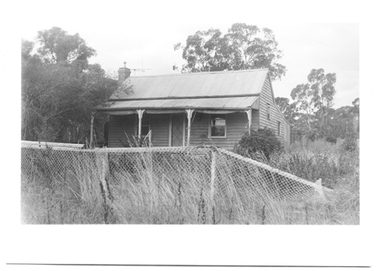 Photograph of a house in Tarnagulla, A house in Tarnagulla, Late 1960s