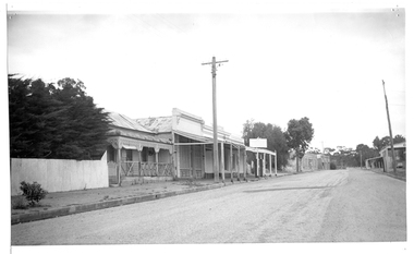 Photograph of buildings on Commercial Road, Tarnagulla, Buildings on Commercial Road, Tarnagulla, Late 1960s