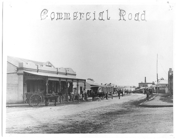 Photograph of Commercial Road, Tarnagulla, June 1866