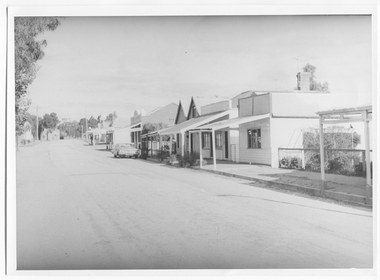 Photograph: Commercial Road, Tarnagulla, Commercial Road, Tarnagulla, c.late 1960s