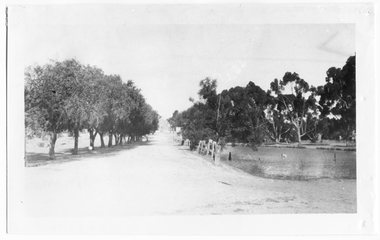 Photograph depicting Company's Dam & King Street, Tarnagulla, c. 1960s