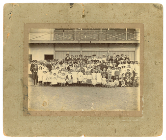 Photograph: Large group in front of Recreation Reserve Pavillion, Tarnagulla, Large group in front of Recreation Reserve Pavillion, Tarnagulla, c.1905