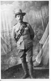 Photograph of Simon William Strahan in Boer War uniform, Simon William Strahan in Boer War uniform, circa 1900 to 1902
