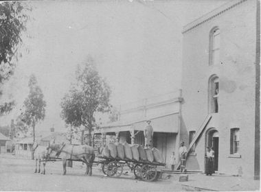 Photograph: Wagon loading outside Tarnagulla Flour Mill, 1873-1920