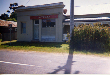 Photograph, Bowman's Store, Tarnagulla, early 1990s