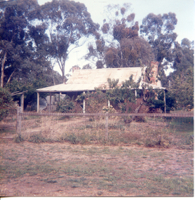 Photograph, House, Tarnagulla, March 1987