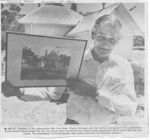 News article: Closing of Laanecoorie School, 18/12/1993