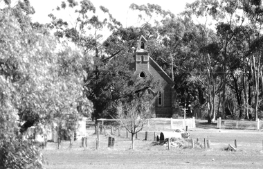 Photograph: Presbyterian Church, Tarnagulla. View from Victoria Park