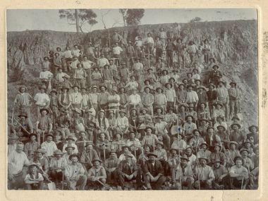 Workers at Tarnagulla Gold Dredge