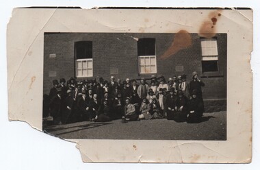 Photograph of Tarnagulla Back-To-School, 1927