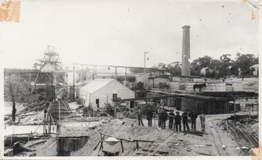 Photograph of the Bendigo Consols Mine, Poverty Reef, Tarnagulla, 1898