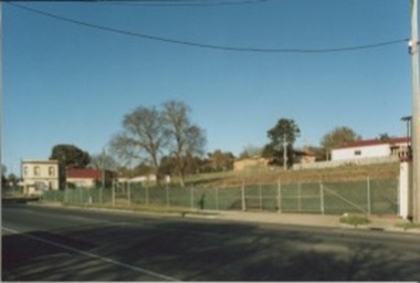 Photograph, Mobil Garage, 2007