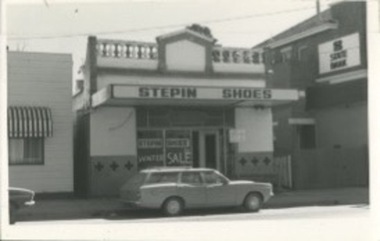 Photograph, 25 Sydney Street, 1970's?