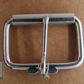 Steel nickel plated roller half buckle used as equine accessory