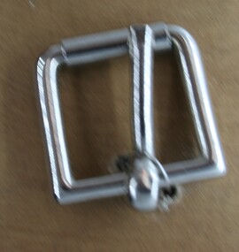 Buckle Half, equestrian accessory 