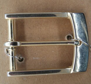Half buckle used as equestrian accessory