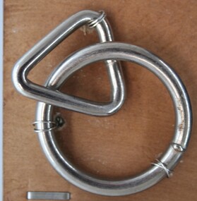 nickel plated ring used on equine accessory
