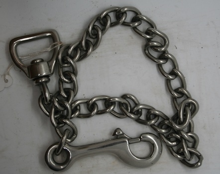 Lead chain used as an equine accessory