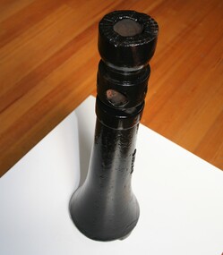 cast steel screw jack used for lifting horse drawn carriages for maintenance c1850