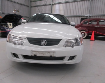 2002 VY Holden Acclaim Sedan