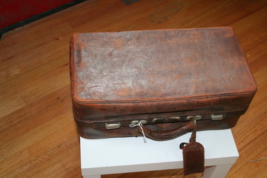 Leather Gladstone bag for carrying papers, legal and or general.