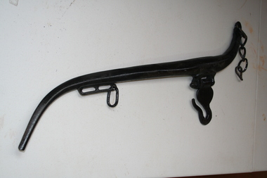 Steel equine cart hames, attached to horse collar for towing carts