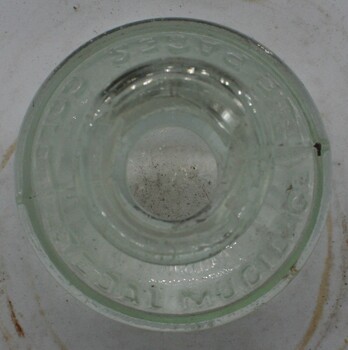 Squat round Jar for Holding liquid  glue.