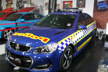 VF2 SS Holden Commodore Police car blue with all Victoria Police accessories.