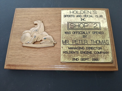 brass engraved plate with holden logo