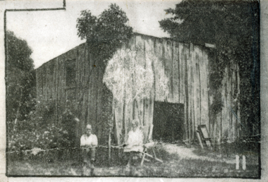 Photograph (sub-item) - Mr. G. C. Burch’s original home which he built in 1888 on arrival in Wonga Park from Melbourne [1888 is dubious]